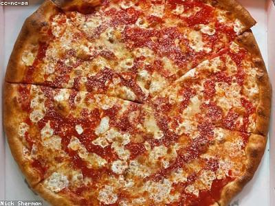 Pizza Uzétienne